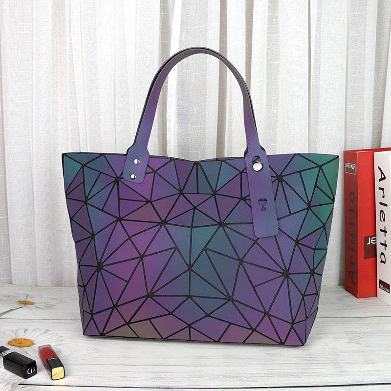 Luxury Bags For Summer - Summer 2026 Women's Geometric Holographic Luminous