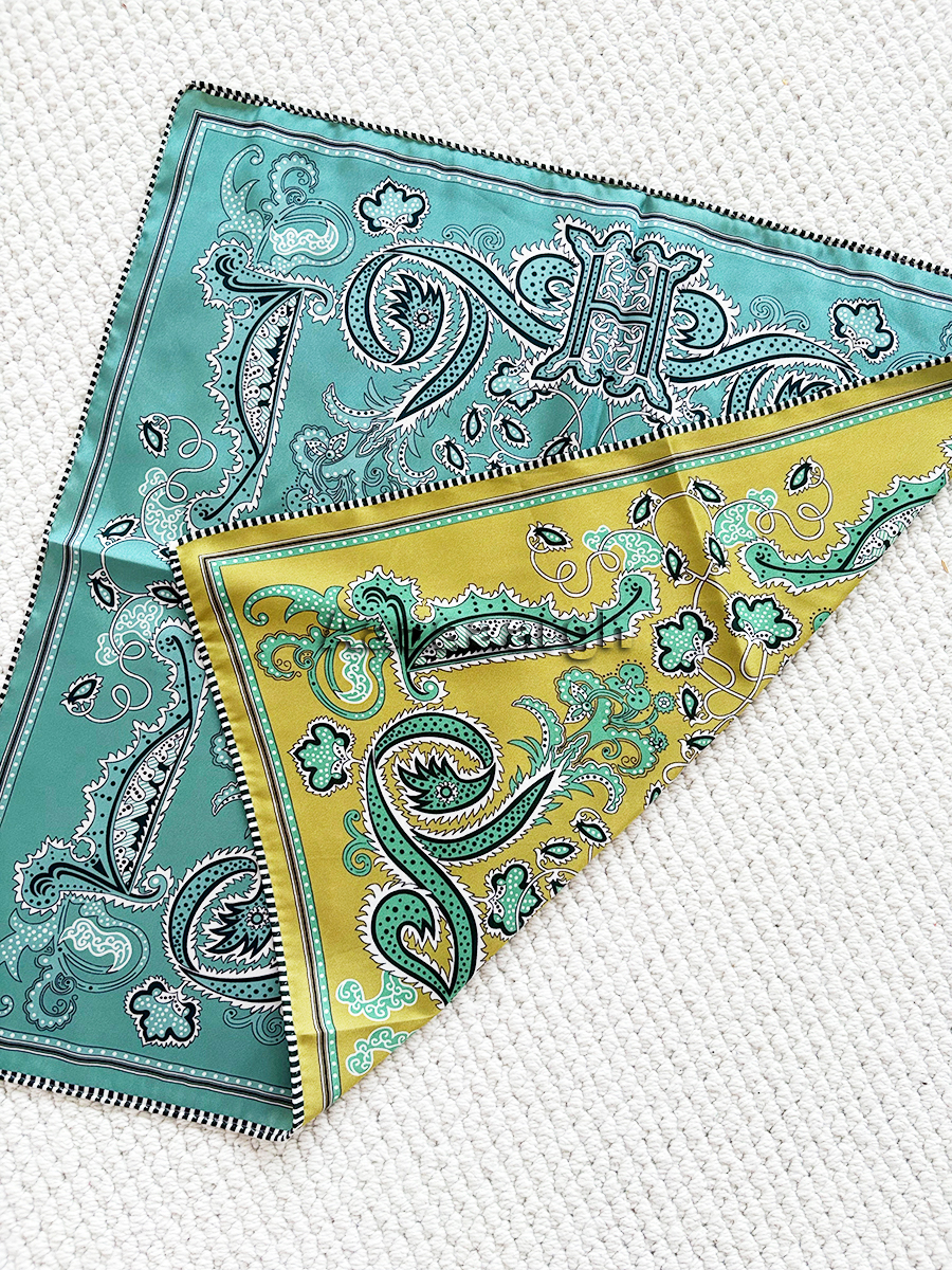 Double Faced Silk Twill Scarf  – Luxury Bags Hong Kong recenzja i cena