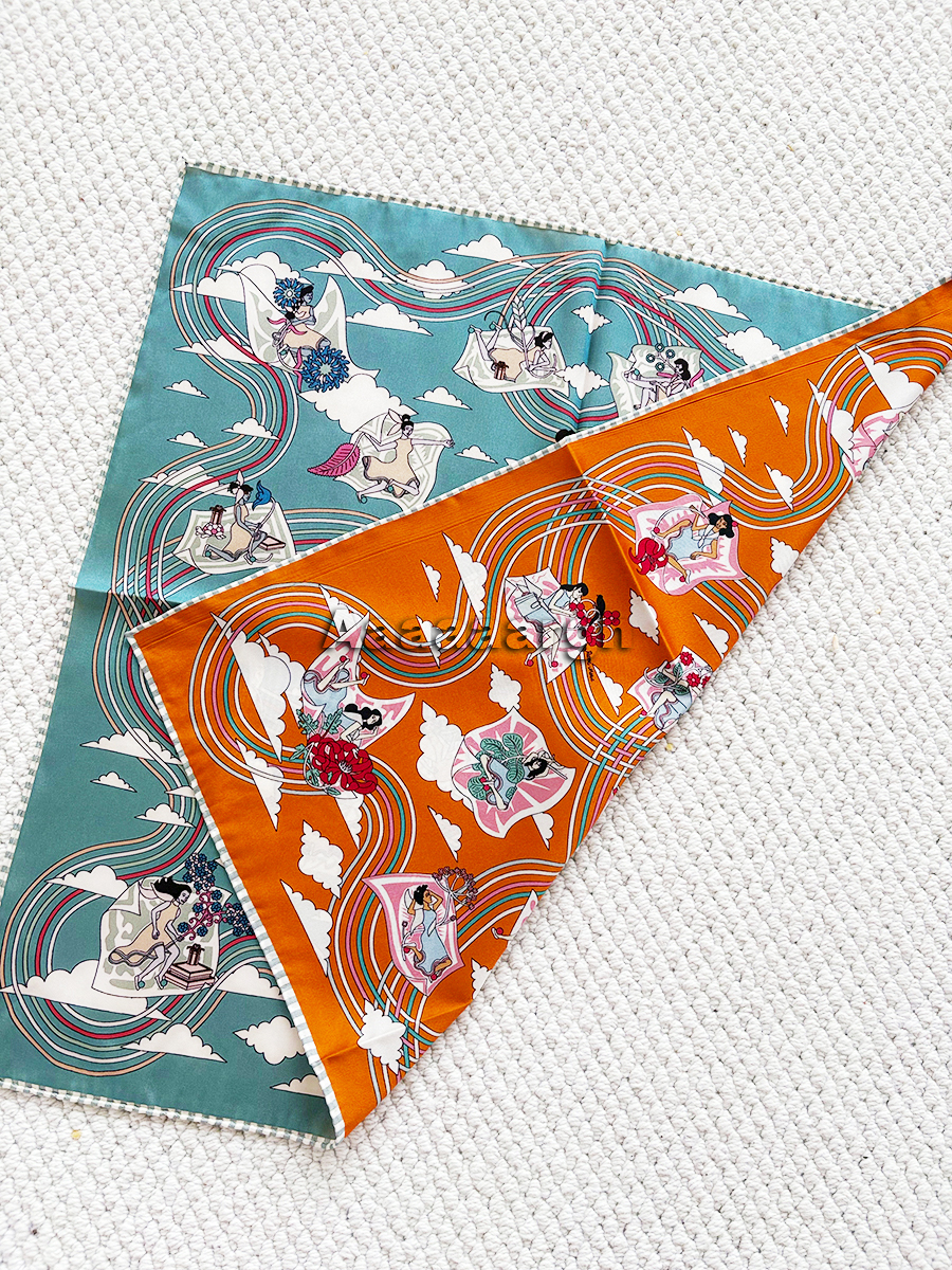 Double Faced Print Scarf Silk  – Luxury Bags Hong Kong recenzja i cena