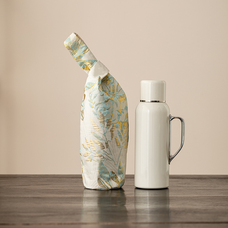 Travel thermos cup bag large l – Luxury Bags Levels recenzja i cena